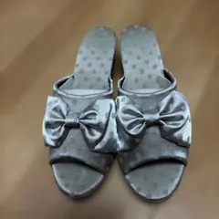 Item thumbnail for item 489881b8-1c96-4e15-8971-d6ff6d541111