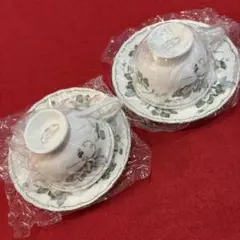 【新品・未使用】HOYAホーヤボーンチャイナ カップ＆ソーサーリーフ柄2客セット