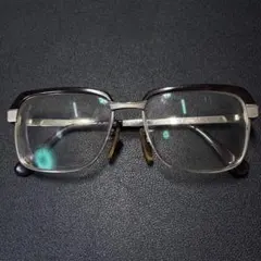 Item thumbnail for item eba75b54-18fe-4e90-9620-2cd86ed1e5b8