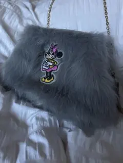 【新品未使用】ACCOMMODE×DISNEY　ファーポシェットのサムネイル