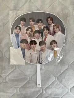 2026年最新】seventeen うちわ 全員の人気アイテム - メルカリ