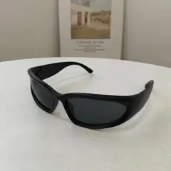 ブラックスポーツサングラス