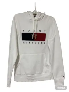 【最終値下】TOMMY HILFIGER パーカー（4/27まで）