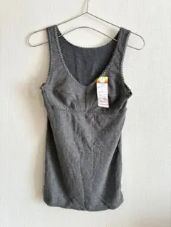 新品未使用　グレー コットンタンクトップ キャミソール　ブラタンクレス　M