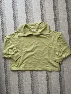 LOWRYSFARMライトグリーン ハイネック ジッパートップス