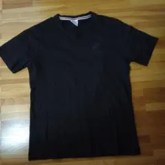 Reebok CLASSIC Tシャツ ブラック Sサイズワンポイント刺繍のサムネイル