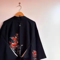 【一品物】黒羽織 刺繍 花車 花柄 和柄 レトロ フォーマル 和モード 古着
