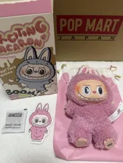 THE MONSTERS Exciting Macaron