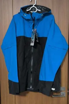 【新品タグ付】完売品　マウンテンパーカー　レインウェア　ジャケット