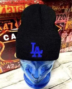 【新品❣️】LA ニット帽 ビーニー ブラックブルー