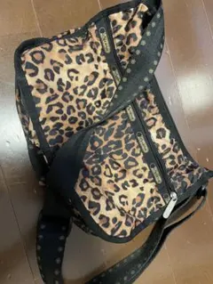 早いもの勝ち‼️ヒョウ柄ショルダーバッグ
