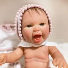 リボーンドール　赤ちゃん　人形　笑ったお顔が可愛いです