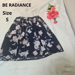 【オシャレ⭐BE RADIANCE】紺　ピンク　花柄スカート　サイズS