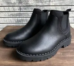 2025年最新】UNIQLO ブーツ・革靴の人気アイテム - メルカリ