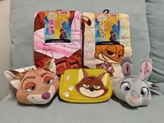 【新品未使用】ズートピア　マスコットチャーム　フェイスタオル　マルチケース　7点
