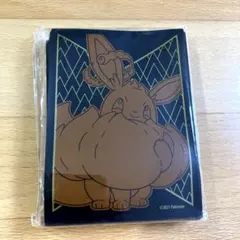 海外限定　キョダイマックス イーブイ ポケモン スリーブ 65枚　ポケモンカード