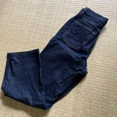 GU ハイウエストシガレットアンクルジーンズ