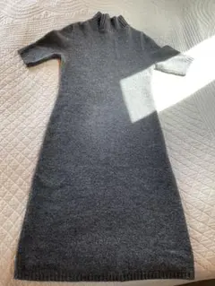 NICE CLAUP グレー ニットワンピース 半袖 タートルネック