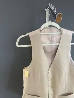 Item thumbnail for item 1efbc3f8-40dc-4d8a-a7f4-298b2cff88dd