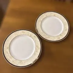 WEDGWOOD ディナープレート 大皿2枚コーヌコピア 金彩　27cmのサムネイル