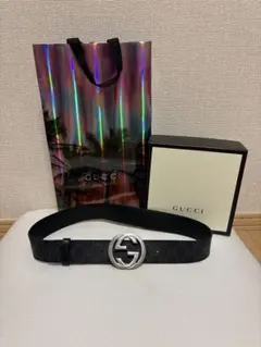GUCCI インターロッキングG ベルト GGスプリーム ブラックのサムネイル