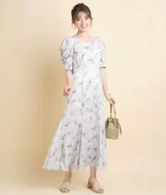 【美品】アプワイザーリッシェ＊バックシャンフラワーワンピース