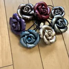 革製　花　ブローチ　コサージュ　飾り　A