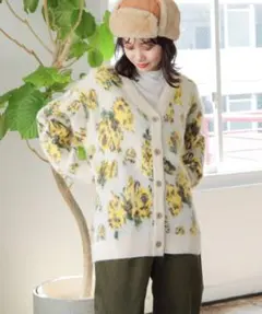 ニコアンド　花柄　カーディガン　ホワイト　イエロー　Vネック