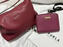 FURLA 折り畳み財布　ショルダーバックセット
