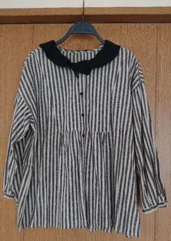 《未使用》ストライプ 長袖 シャツ フリル襟