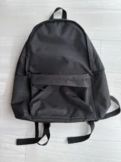 無印良品　肩の負担を軽くする　撥水リュックサック　ブラック