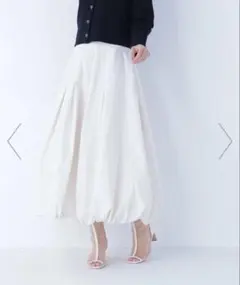 【美品】ナチュラルビューティーベーシック ボリュームバルーンスカート アイボリー