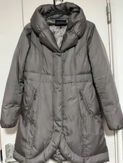 INDIVI グレージュ　ダウンジャケット 38