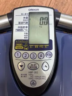 OMRON 体組成計 HBF-352のサムネイル