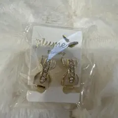 イヤリング 金色　ラインストーン