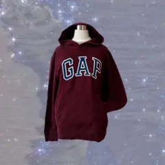 バーガンディ パーカー