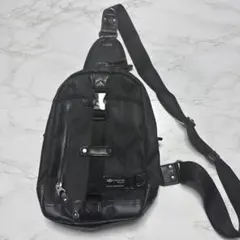 DOUBLES ショルダーバッグ ブラック