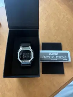 美品　CASIO G-SHOCK GM-5600