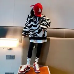 （120）ゼブラ柄 もこもこ 起毛 冬 長袖 子供服 海外 男の子 女の子