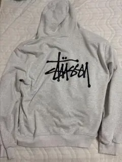 STUSSY ジップアップパーカー グレー Mサイズのサムネイル