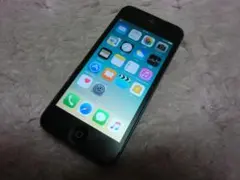 【特価】No2834 iPhone5 16gb au
