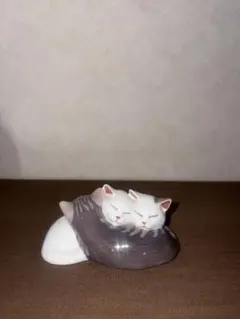 美品・希少初期作】ロイヤルドルトン 猫 フィギュリン Quiet Please
