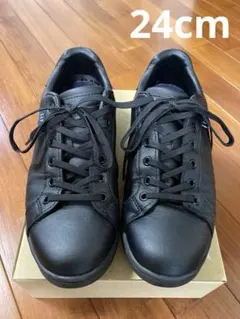 GAP　スニーカー　ブラック　24cm