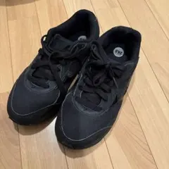 ミズノ　メンズスニーカー黒24cm