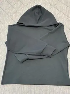 UNIQLO フード付きパーカー Sサイズ