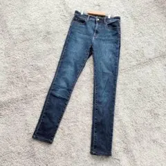 C211【ユニクロ】ウルトラストレッチスキニーハイライズジーンズ/71cm