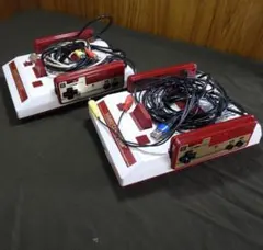 ①AV仕様、USB電源ファミコン！２台組でお買い得！シンプルだからこの価格が実現