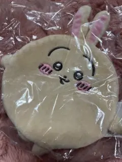ちいかわ うさぎ ちいかわくじ D賞 まんまるポーチ