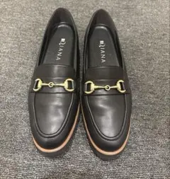 DIANA】極美品 バックル ローファー ブラック ヒールアップ - メルカリ