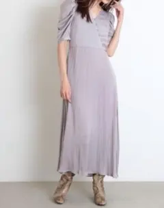 美品✨️SNIDEL半袖プリーツワンピース　ラベンダー